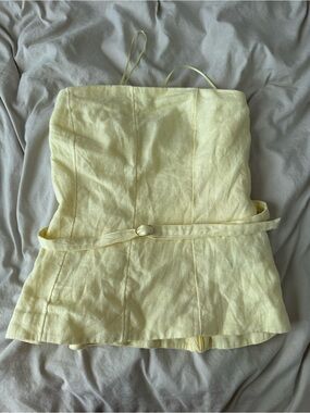 Abercrombie & Fitch Premium Linen Strapless Tailored Top in Pastel Yellow size S